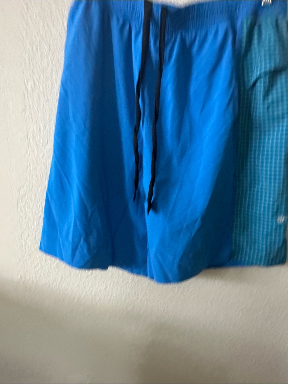 Lululemon Men's Athletic Swim Shorts in Bright Blue size L/ NWOT 1475